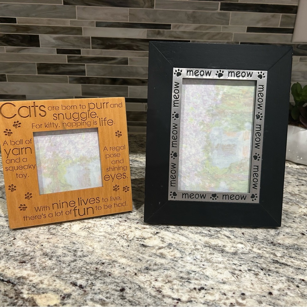 Cat-Themed Picture Frame Set - Black and Brown. Perfect for any Cat Lover🐾🐾